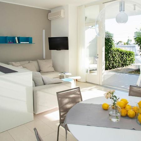 Marina Uno View Apartment Lignano Sabbiadoro Kültér fotó