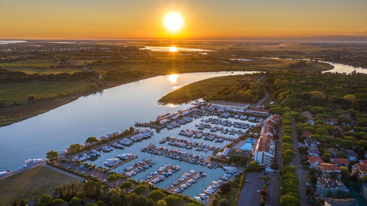 Marina Uno View Apartment Lignano Sabbiadoro Kültér fotó